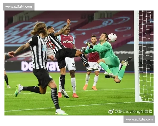 曼联迎战纽卡，红魔力拼喜鹊争夺英超关键三分之战